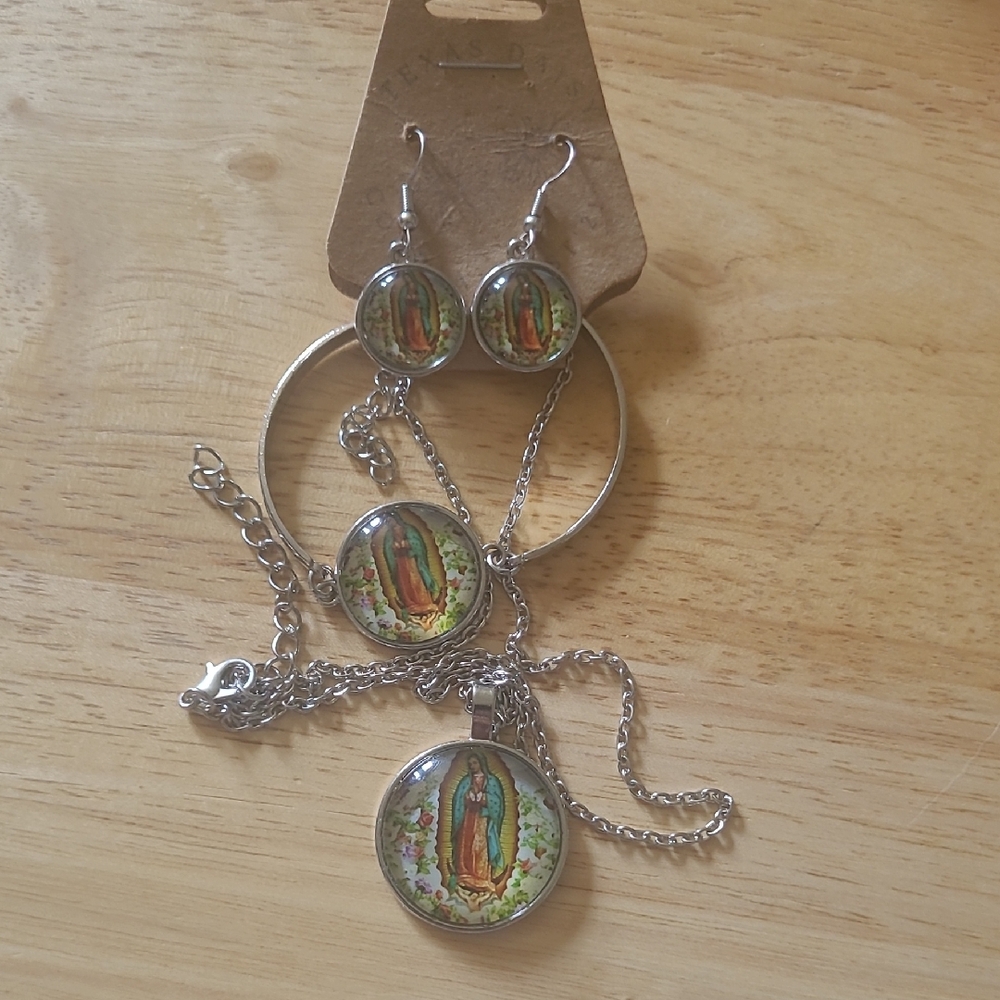 Silver Religious Jewelry Set